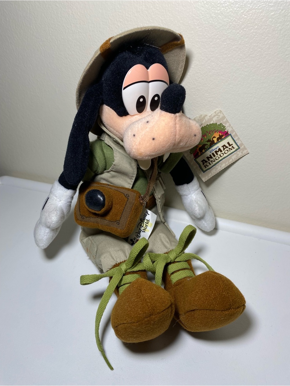 Disney Animal Kingdom Goofy Explorer Plush